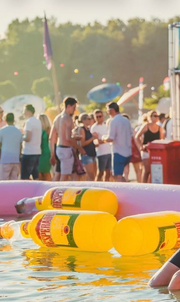 Opblaasbare desperados fles 1,5 meter, Ophalen of Verzenden, Nieuw