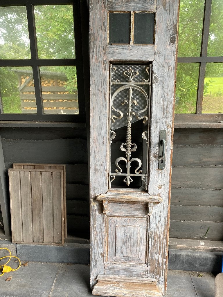 brocante deur, Ophalen