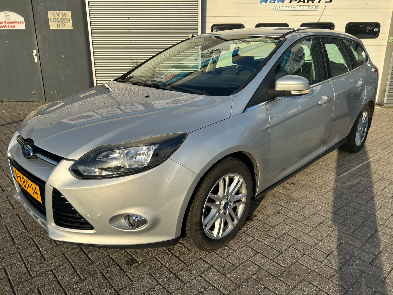 Ford Focus 1.0 Ecoboost 92KW Wagon 2013 Grijs, Ophalen, Stationwagon, Handgeschakeld, Ford