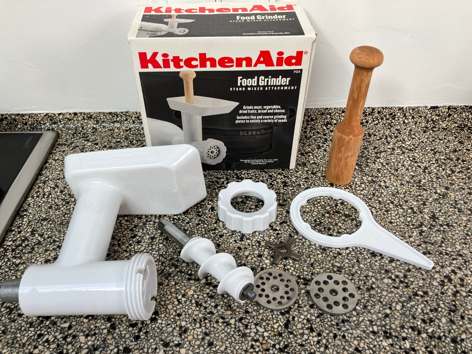Nieuwe KitchenAid Food Grinder - Vleesmolen Opzetstuk, Ophalen of Verzenden, Nieuw