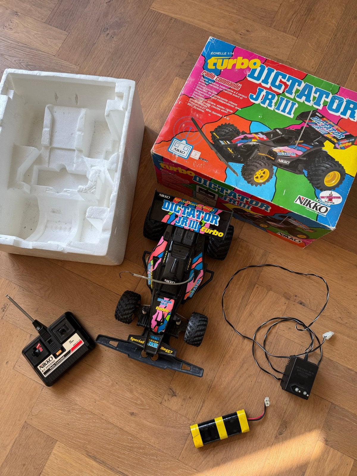 Nikko Turbo Dictator Jr III RC Auto met afstandsbediening, Gebruikt, Auto offroad, Schaal 1:14, RTR (Ready to Run)