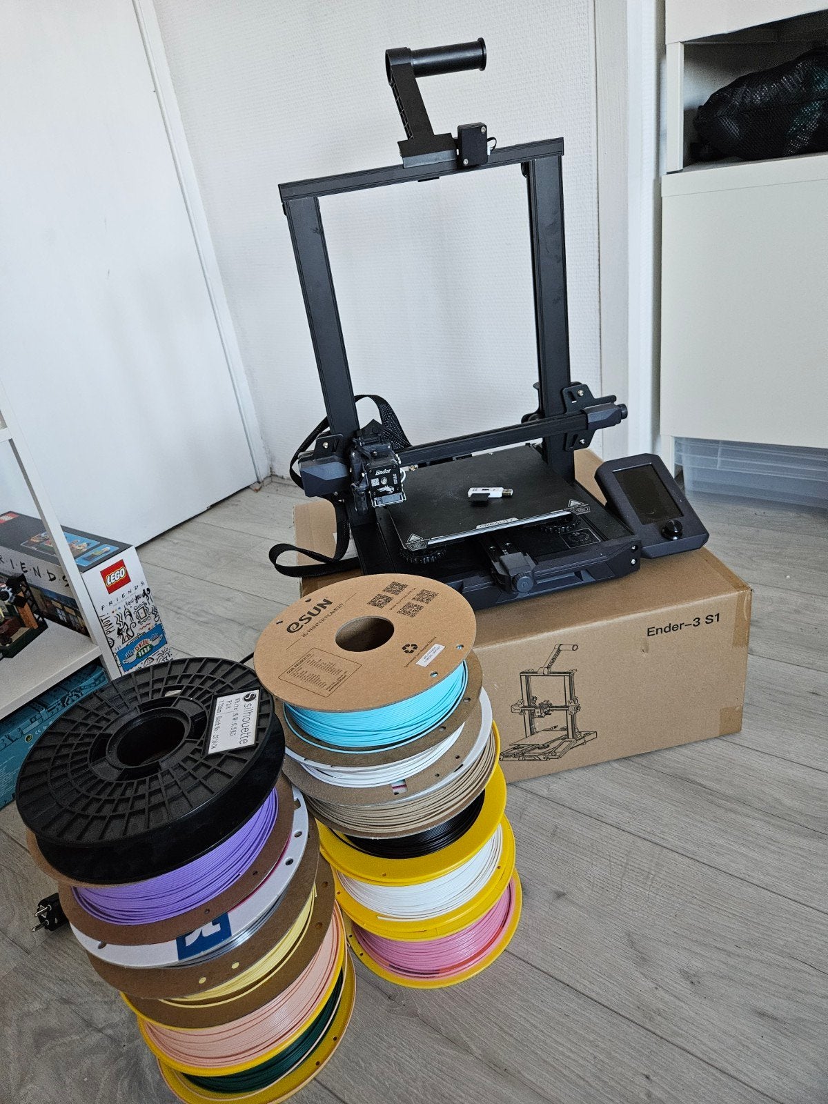 Creality Ender-3 S1 3D-printer met veel filament, Computers en Software, Ophalen, Zo goed als nieuw, Filament, Creality