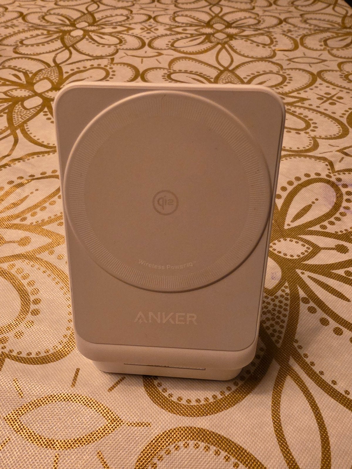 Anker MagGo Draadloos Oplaadstation (3-in-1), Ophalen of Verzenden, Zo goed als nieuw