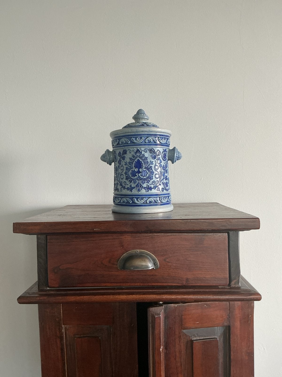 Vintage Aardewerken Tabakspot - Blauw Decor (18 cm), Antiek en Kunst, Ophalen