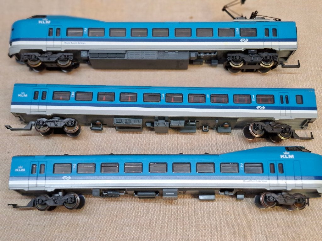LIMA KOPLOPER DRIE WAGENSTEL MET RECLAME VAN KLM, Hobby en Vrije tijd, Modeltreinen | H0, Gelijkstroom, Ophalen of Verzenden, Lima
