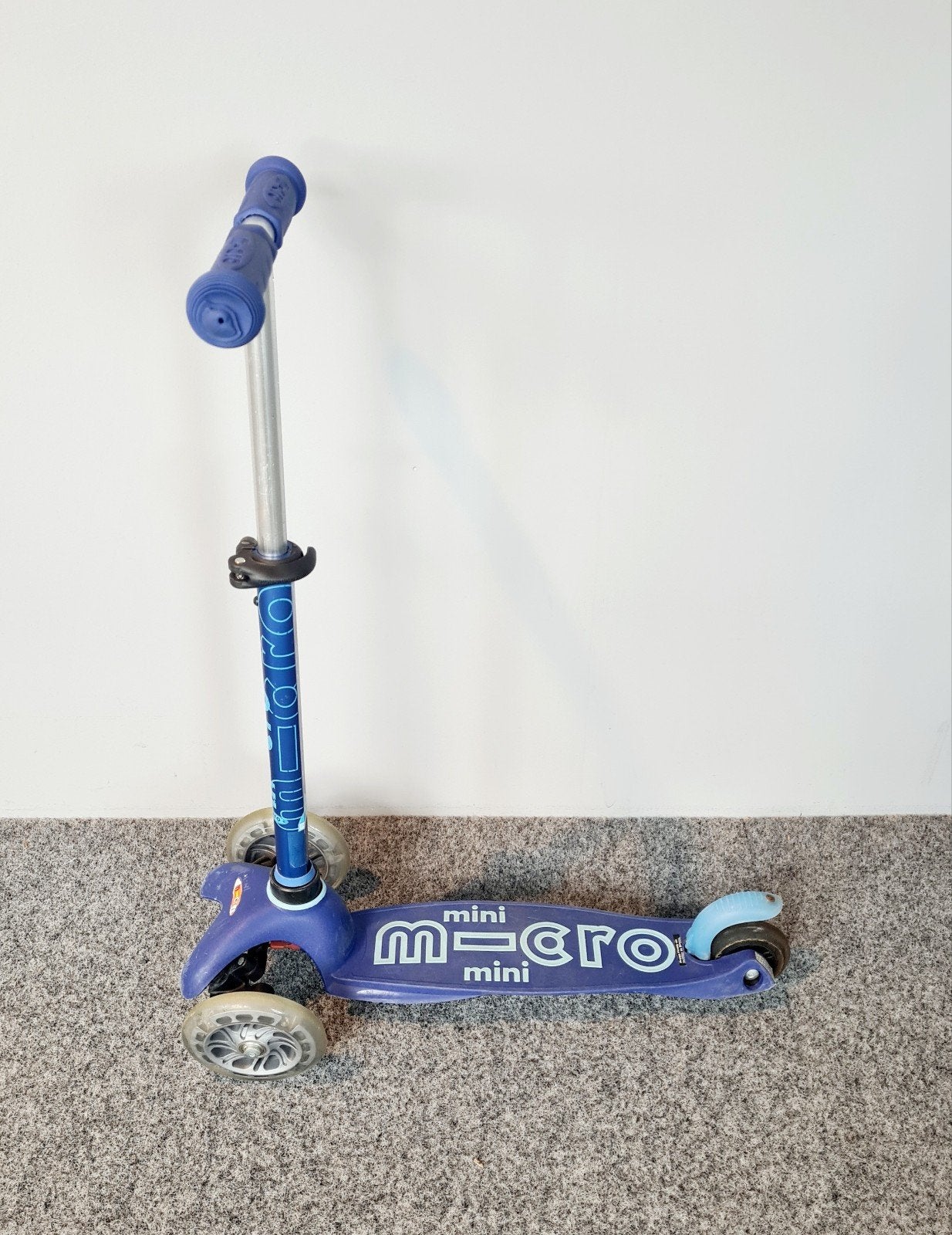 Blauwe Mini Micro 3-wiel kinderstep met 2 LED wielen, Ophalen, Gebruikt, Overige typen, Micro