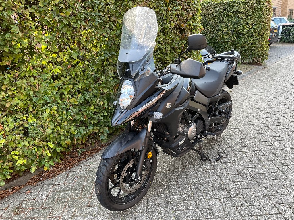 Suzuki V-Strom 650 (2020) - 6800km - topkoffer - ( DL650 ), 2 cilinders, Occasion, Motorrijbewijs A, Particulier