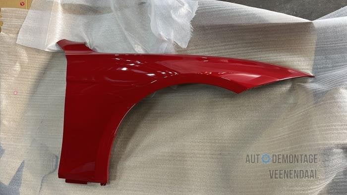 Scherm rechts-voor van een BMW 3-Serie (A75), Auto-onderdelen, -, -, Nieuw, Ophalen of Verzenden