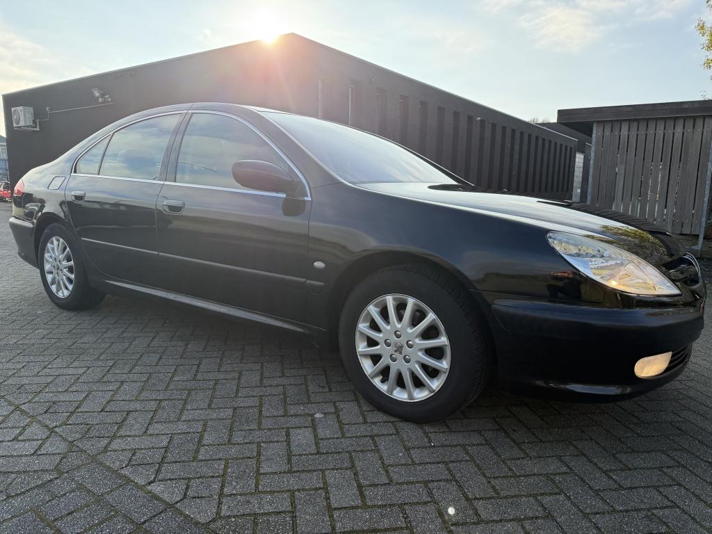Peugeot 607 2.0-16V AIRCO LEDER NAVIGATIE.....ZO MEENEEMPRIJ, Voorwielaandrijving, 136 pk, 4 cilinders, Parkeersensor
