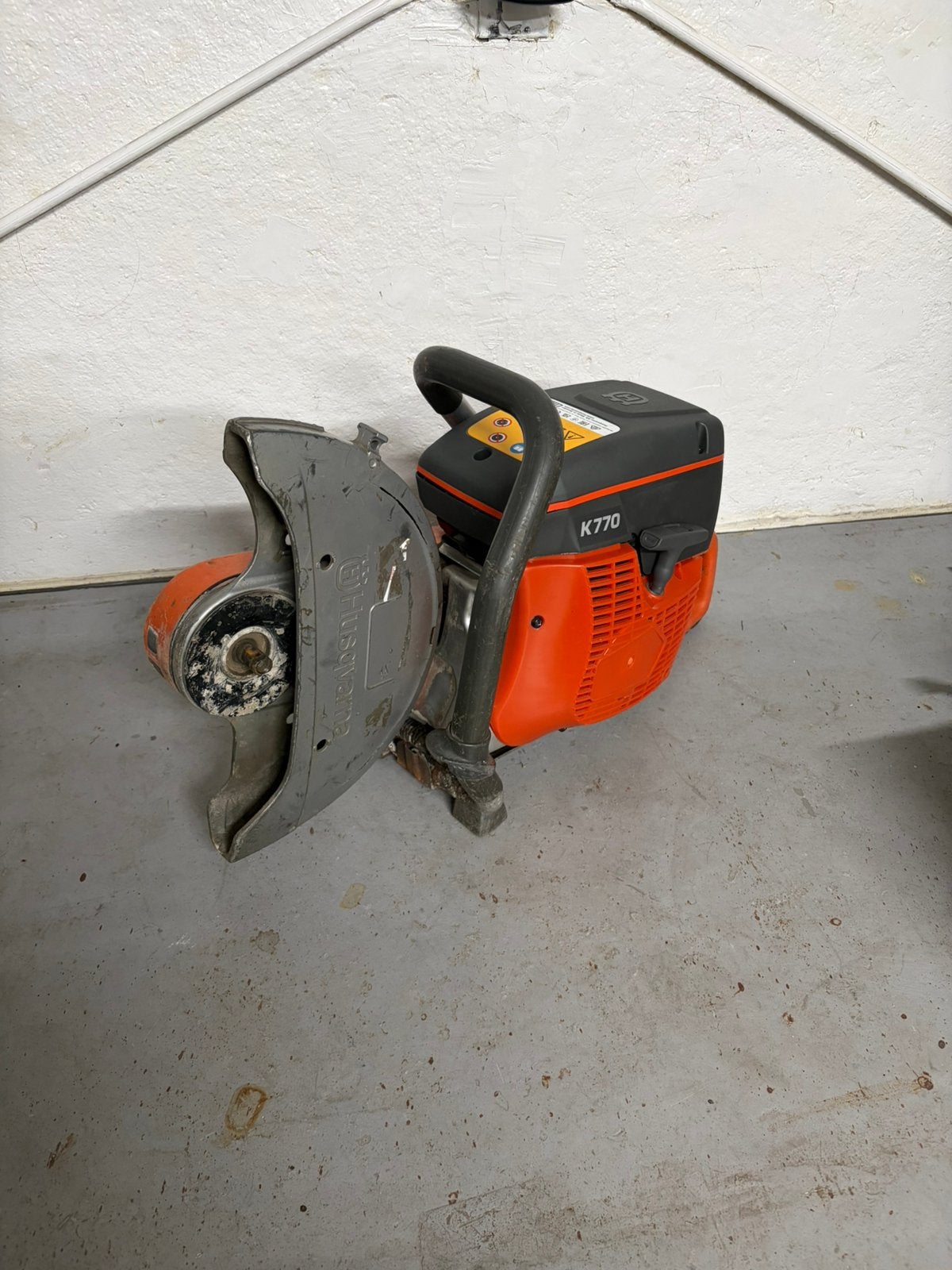 Husqvarna K770 Afkortzaag - Goede staat, werkt perfect, Gebruikt, 70 mm of meer, Ophalen of Verzenden, Afkortzaag