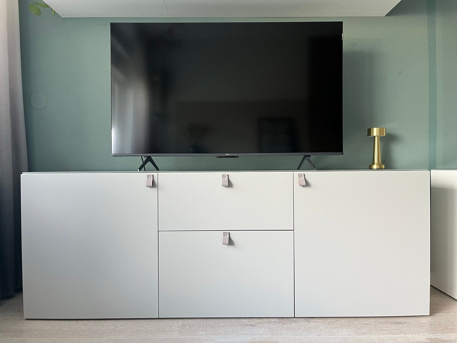Twee IKEA Besta meubels, Wit/lichtgrijs in zeer goede staat!, Huis en Inrichting, Kasten | Televisiemeubels, Ophalen, Overige materialen