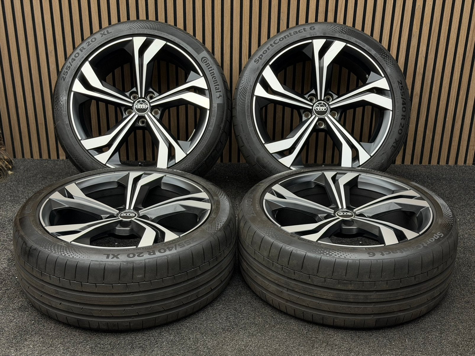 Originele 20 inch Audi Sport Q3 5x112 ET38 Continental AO, Ophalen, 255 mm, ., Banden en Velgen