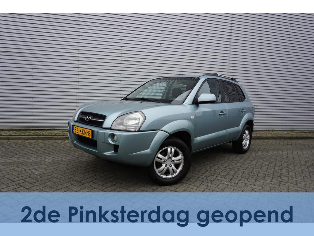Hyundai Tucson 2.0i Style Executive Climate / Navi / Cruise, Auto's, Hyundai, Parkeersensor, Stof, Gebruikt, 4 cilinders