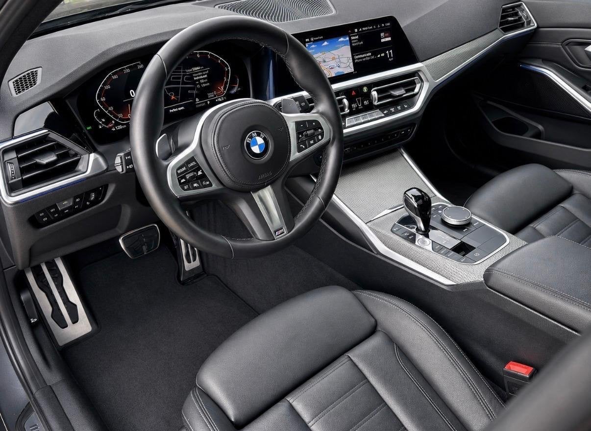 BMW 3-serie Touring 330i xDrive High Executive Edition M spo, Auto's, Automaat, 1998 cc, Euro 6, 4 cilinders