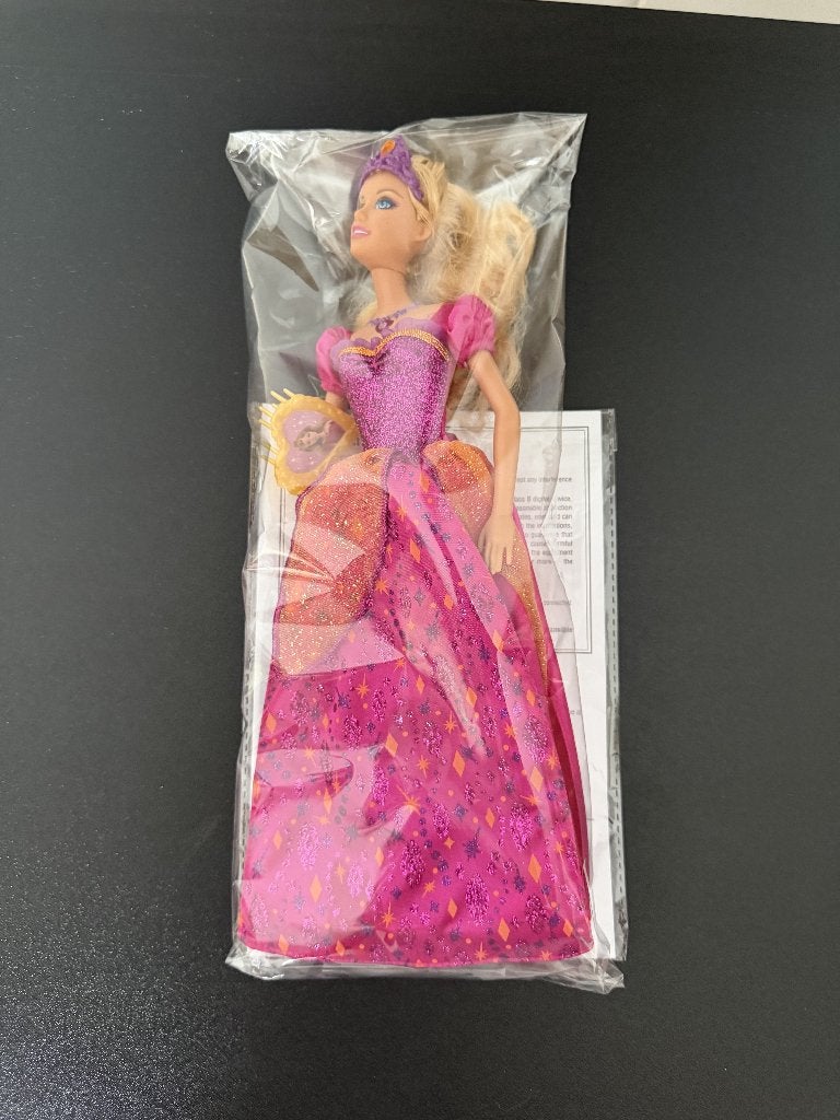 Mattel Barbie Singing Princess Liana, Ophalen of Verzenden, Zo goed als nieuw, Pop