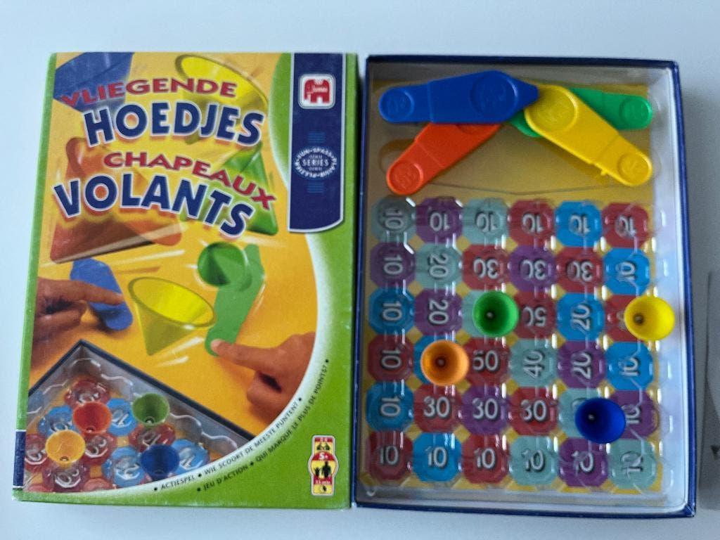 Vliegende Hoedjes chapeaux volants, Ophalen of Verzenden, Zo goed als nieuw