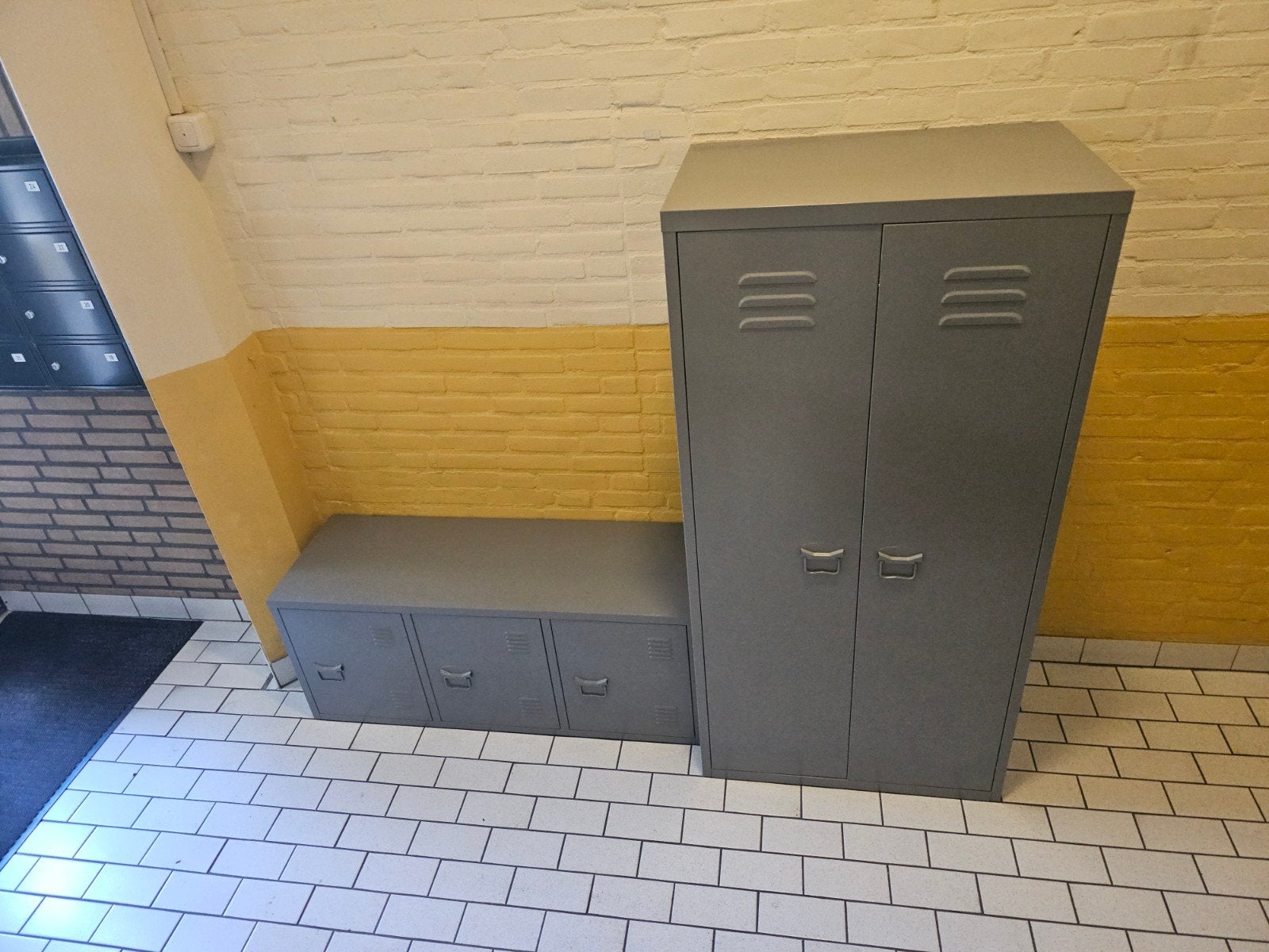 Set van 2 metalen kasten: lage kast en hoge kast, Ophalen, Gebruikt