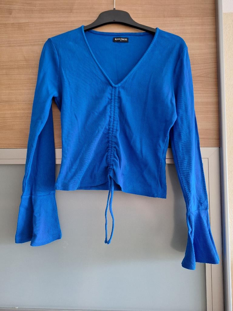 Blauwe top / longsleeve met flared mouwen maat L, Kleding | Dames, T-shirts, Blauw, Maat 42/44 (L), Nieuw, Ophalen of Verzenden