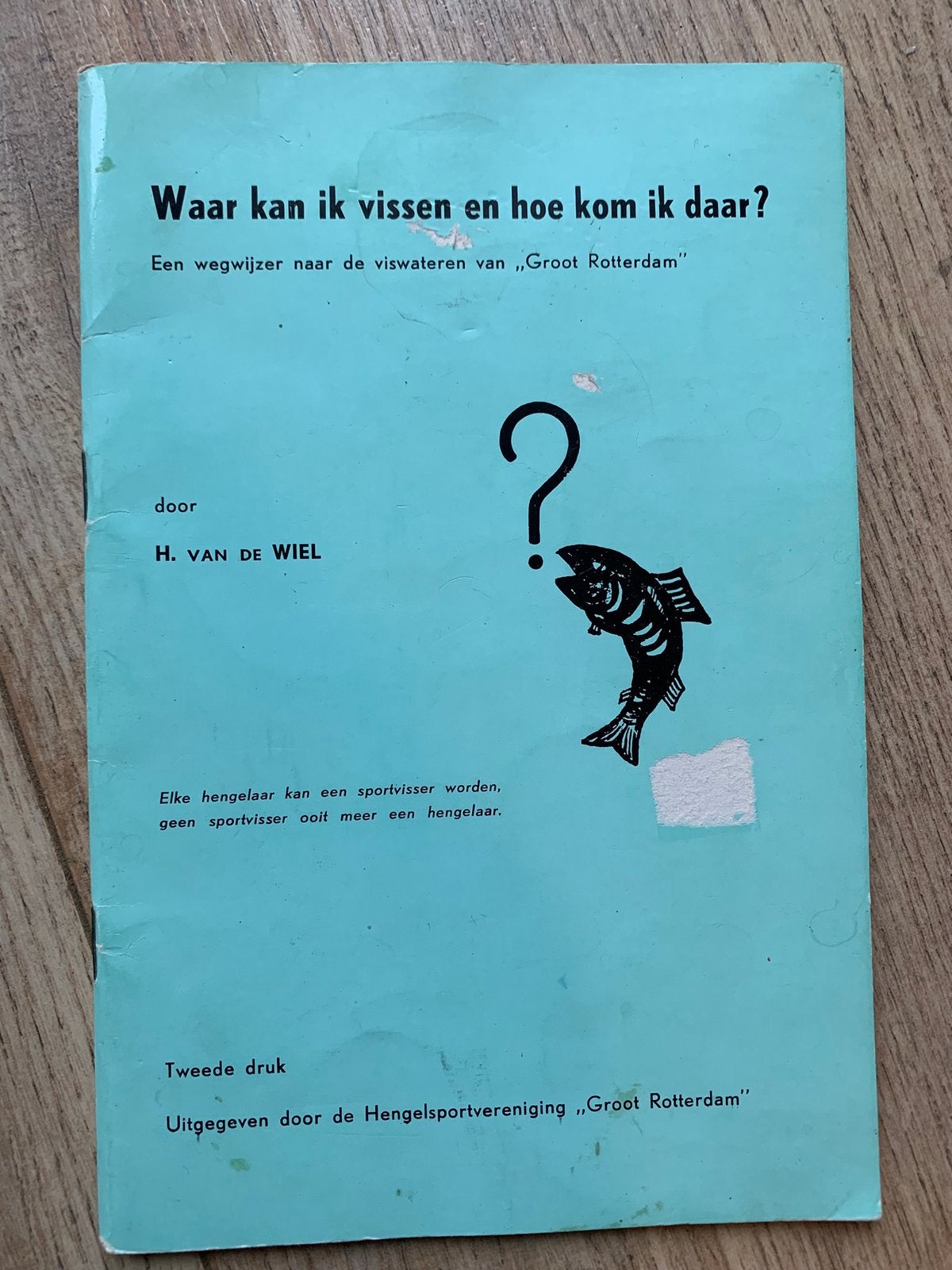 Hengelsport visboeken waar kan ik vissen rotterdam hengelen, Watersport en Boten, Ophalen of Verzenden, Zo goed als nieuw, Boek of Tijdschrift