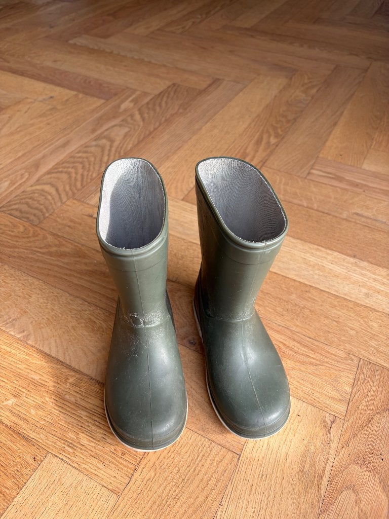 Groene regenlaarzen - maat 25, Ophalen, Jongen of Meisje, Laarzen, Zo goed als nieuw