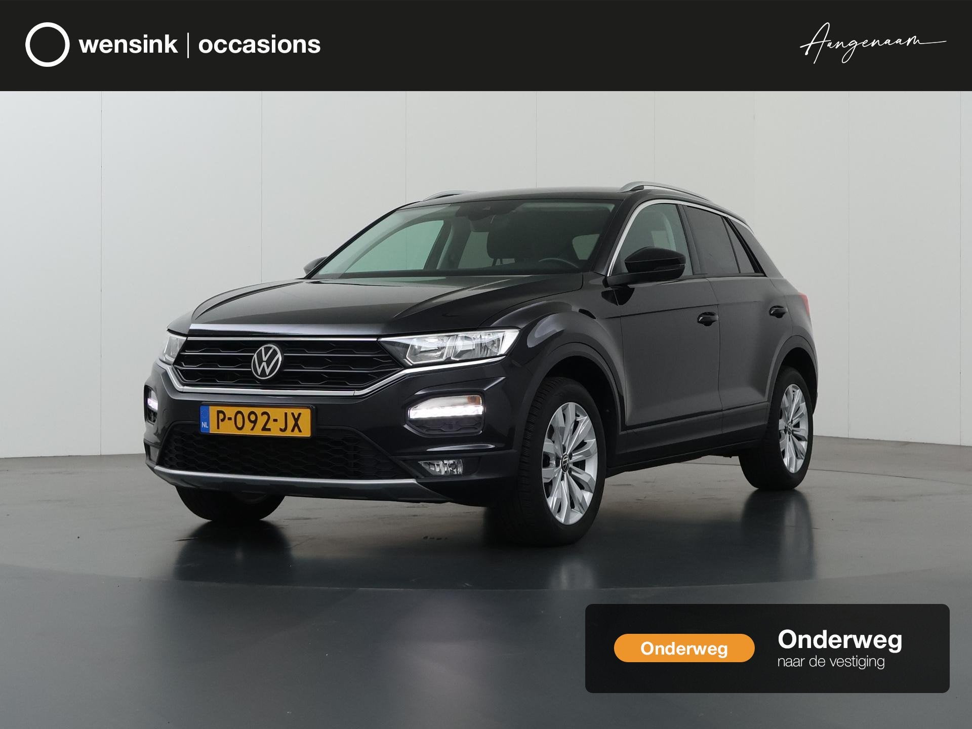 Volkswagen T-Roc 1.5 TSI Style Business | Automaat | Trekhaa, Auto's, Stof, 4 cilinders, Zwart, Origineel Nederlands