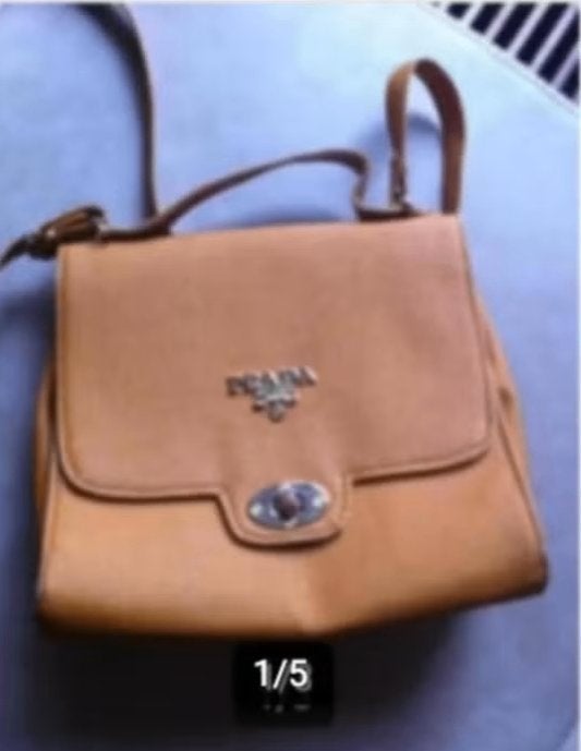Dames schoudertas merk Prada Milano cognac, Ophalen of Verzenden, Zo goed als nieuw, Bruin, Overige merken