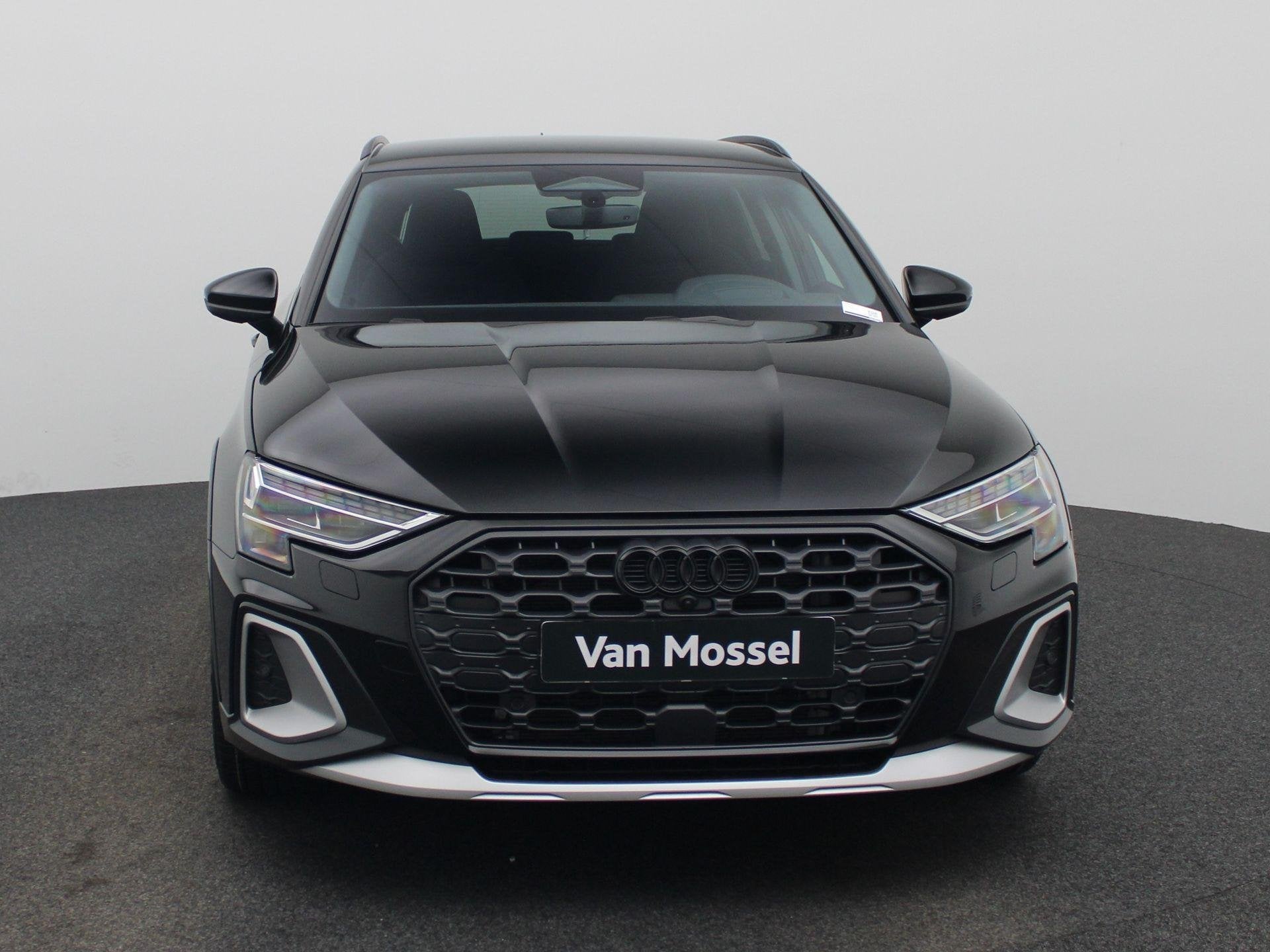 Foto 3 van Audi A3 allstreet 40 TFSI e Advanced edition | Adaptive crui