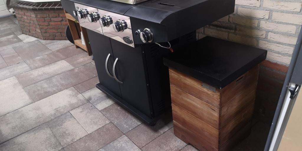 Boretti gasbarbecue - Zo goed als nieuw, Ophalen, Zo goed als nieuw, Boretti