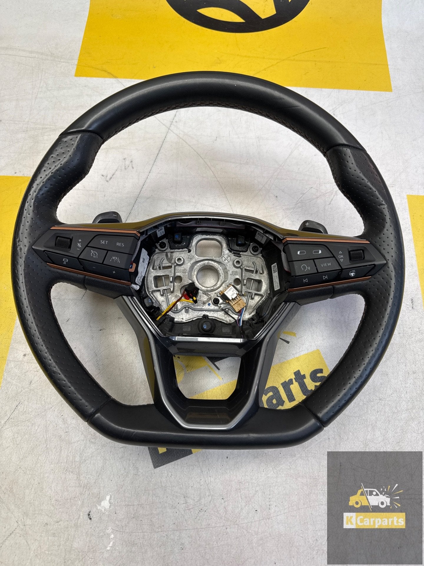 STUUR SEAT LEON CUPRA 5FA 419091DQXEY ORIGINEEL STUURWIEL, Auto-onderdelen, Besturing, Info@fabrikant.eu, Fabrikantstraat 1
1000 AA  Amsterdam, NL