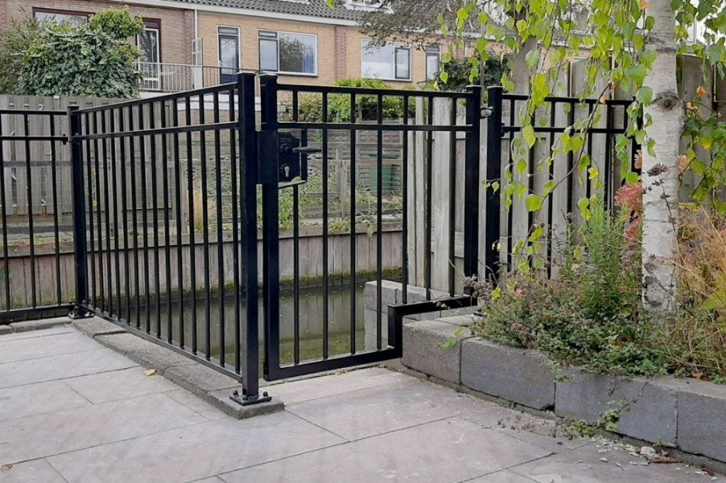 Looppoort - praktische toegang met gaasvulling, Tuin en Terras, Ophalen, 200 cm of meer, Looppoort, 150 tot 200 cm