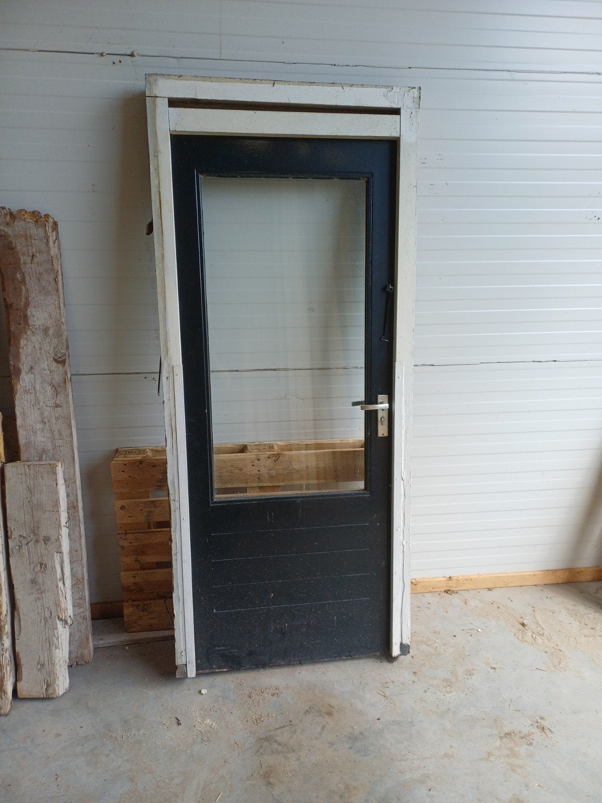 Zwarte Buitendeur met Glas en Kozijn, Ophalen, Gebruikt, 200 tot 215 cm, Glas