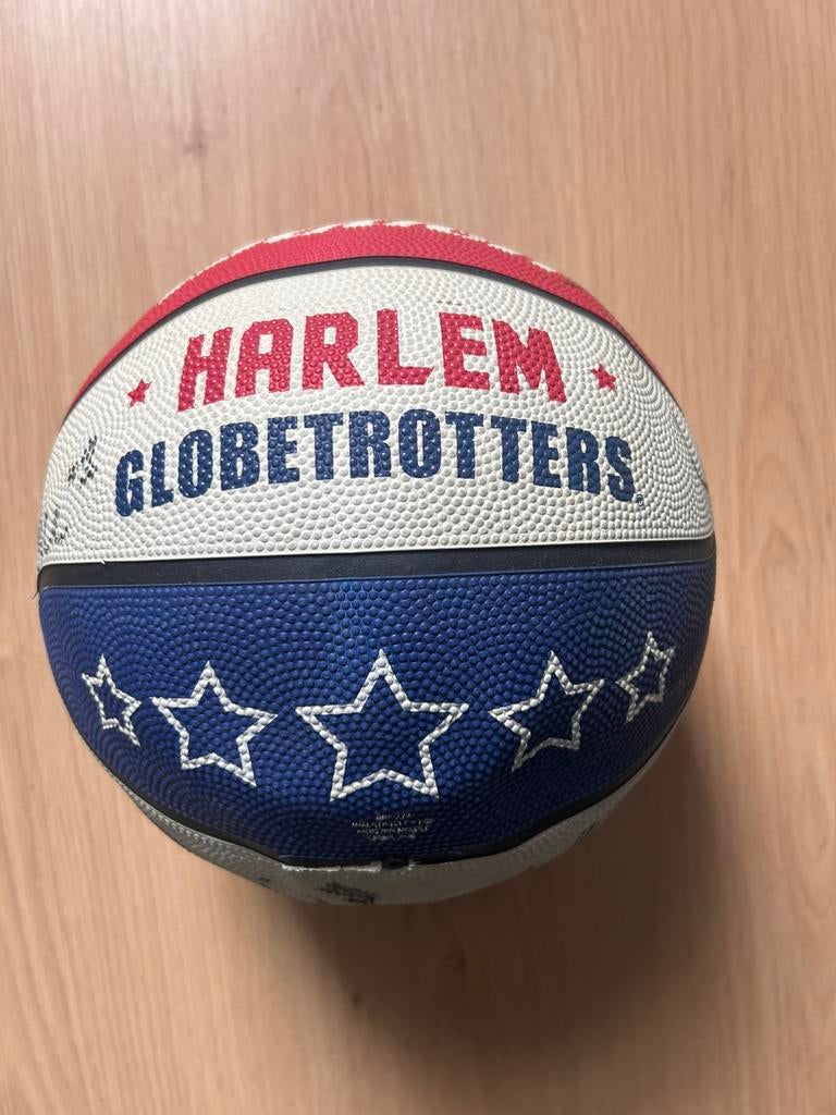 ‼️super zeldzame harlem globetrotters basketbal‼️, Verzamelen, Speldjes, Pins en Buttons, Ophalen of Verzenden, Zo goed als nieuw