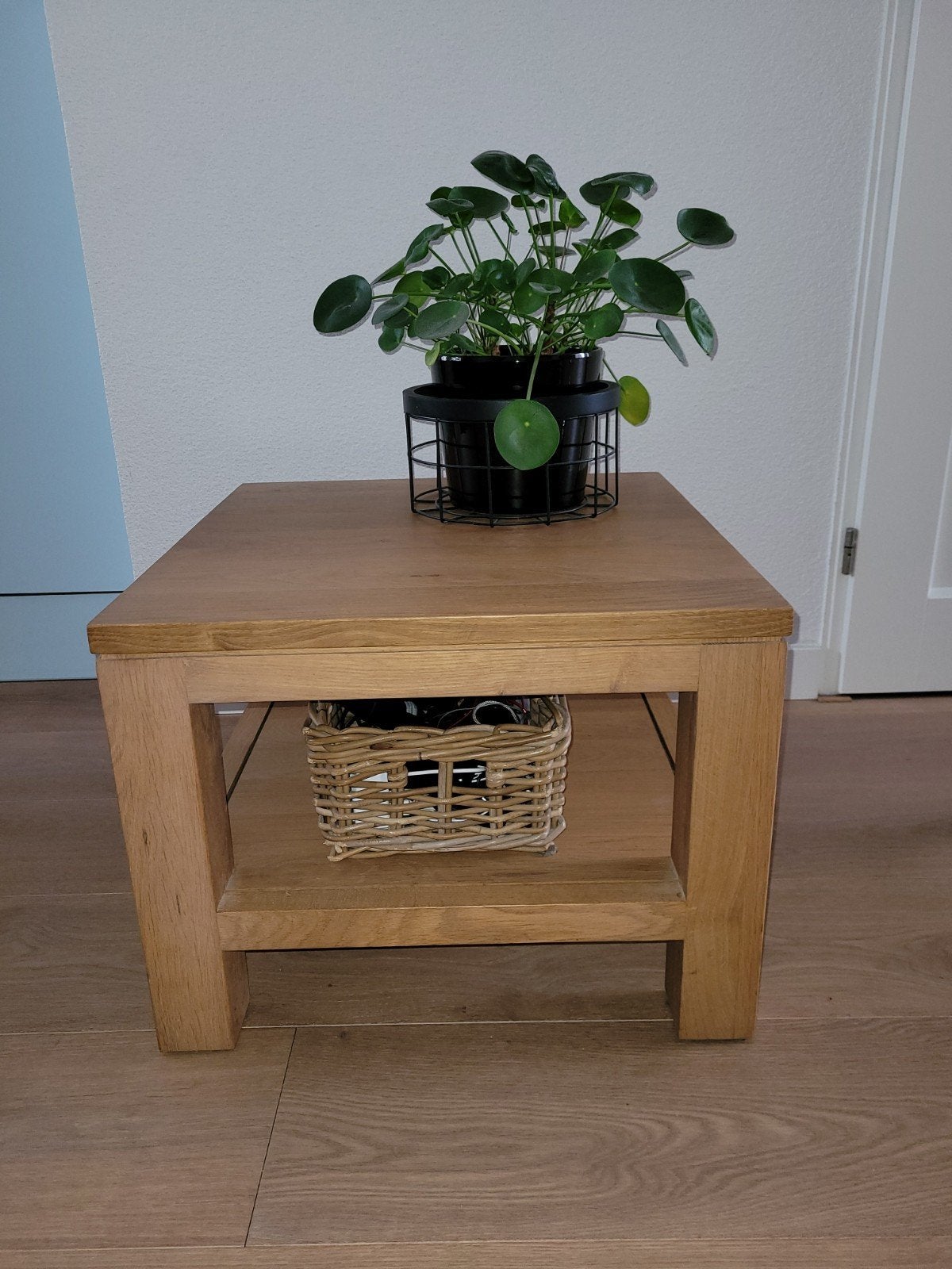 Massief eiken bijzettafel, Huis en Inrichting, Tafels | Bijzettafels, Ophalen, Minder dan 45 cm, Minder dan 55 cm, Gebruikt
