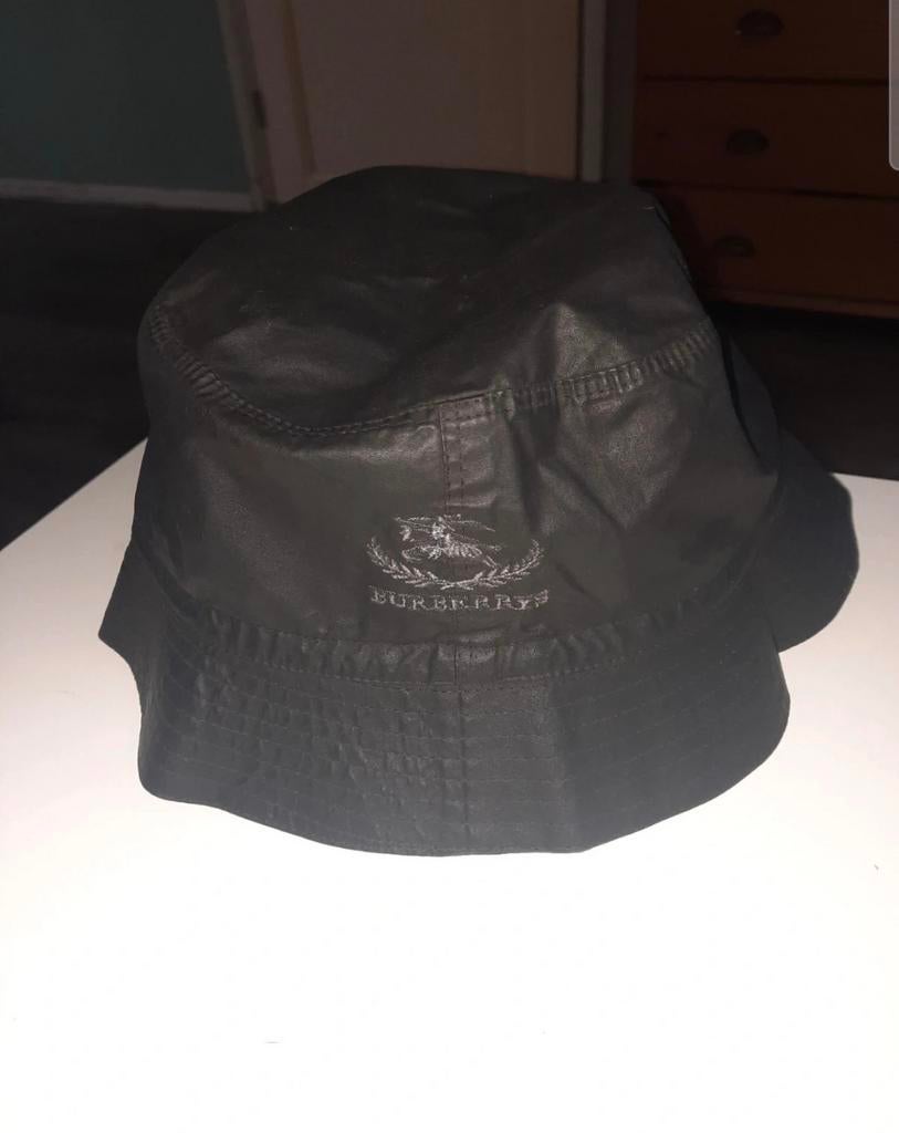 Burberry vintage regen Bucket. "Orineel", 60 cm (XL, 7½ inch) of meer, Verzenden, Hoed, Gedragen