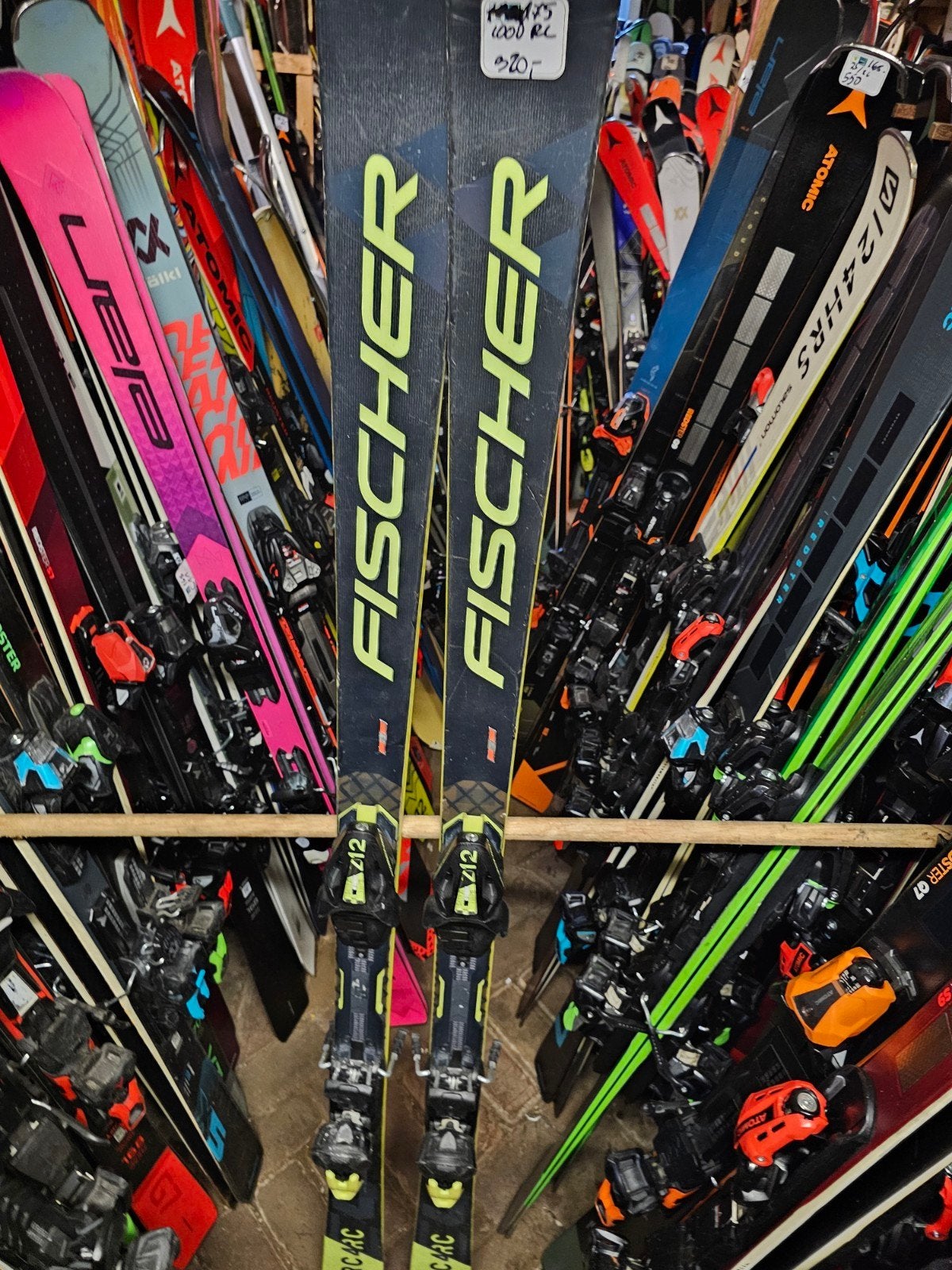 175cm FISCHER RC4 RC 1000€ GEVORDERDEN RACE CARVE, 160 tot 180 cm, Fischer, Ophalen of Verzenden, Zo goed als nieuw