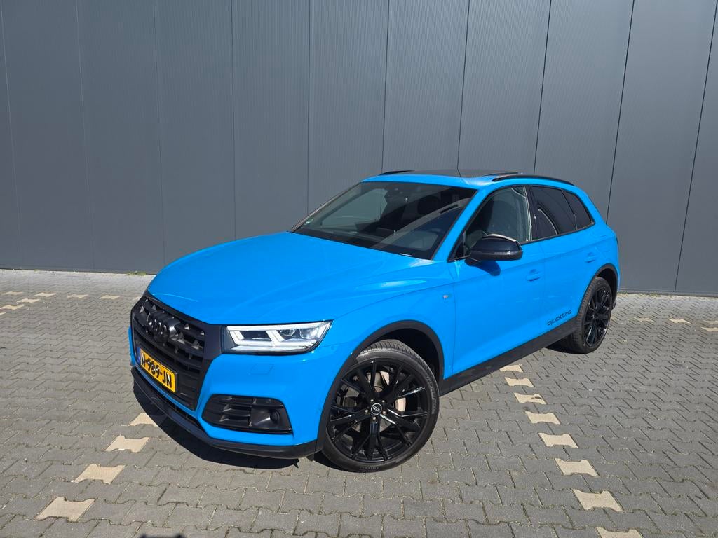 Audi Q5 55 Tfsi e Quattro 376pk S Tronic 2019 Blauw, Automaat, 2005 kg, 1750 kg, Zwart
