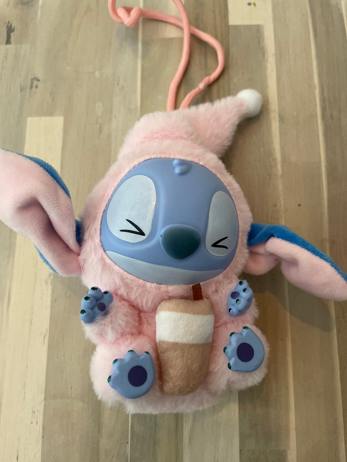 Disney Stitch knuffel roze met koffiebeker, Disney, Overige typen, Ophalen of Verzenden, Zo goed als nieuw