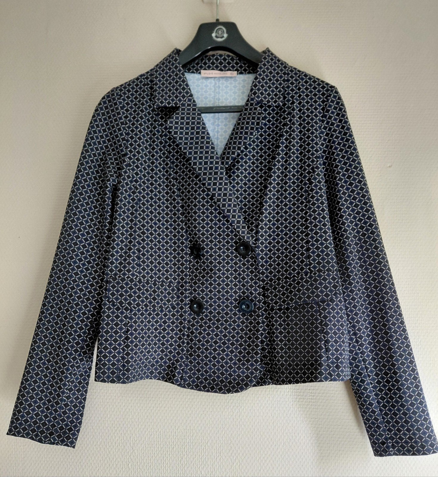 Studio anneloes travelstof blazer maat m, Kleding | Dames, Maat 38/40 (M), Ophalen of Verzenden, Zo goed als nieuw, Jasje