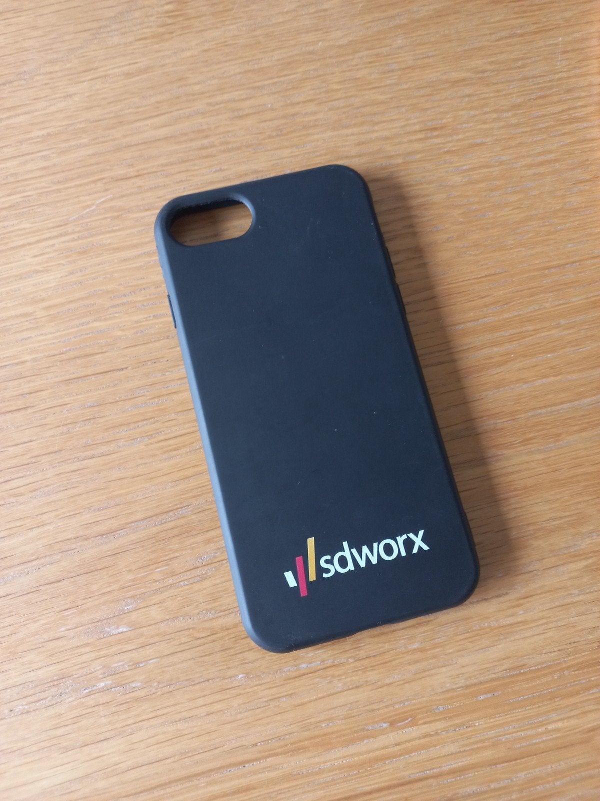 Gratis iPhone 7 hoesje - Zwart met logo, Hoesje of Tasje, Ophalen of Verzenden, Siliconen, IPhone 7