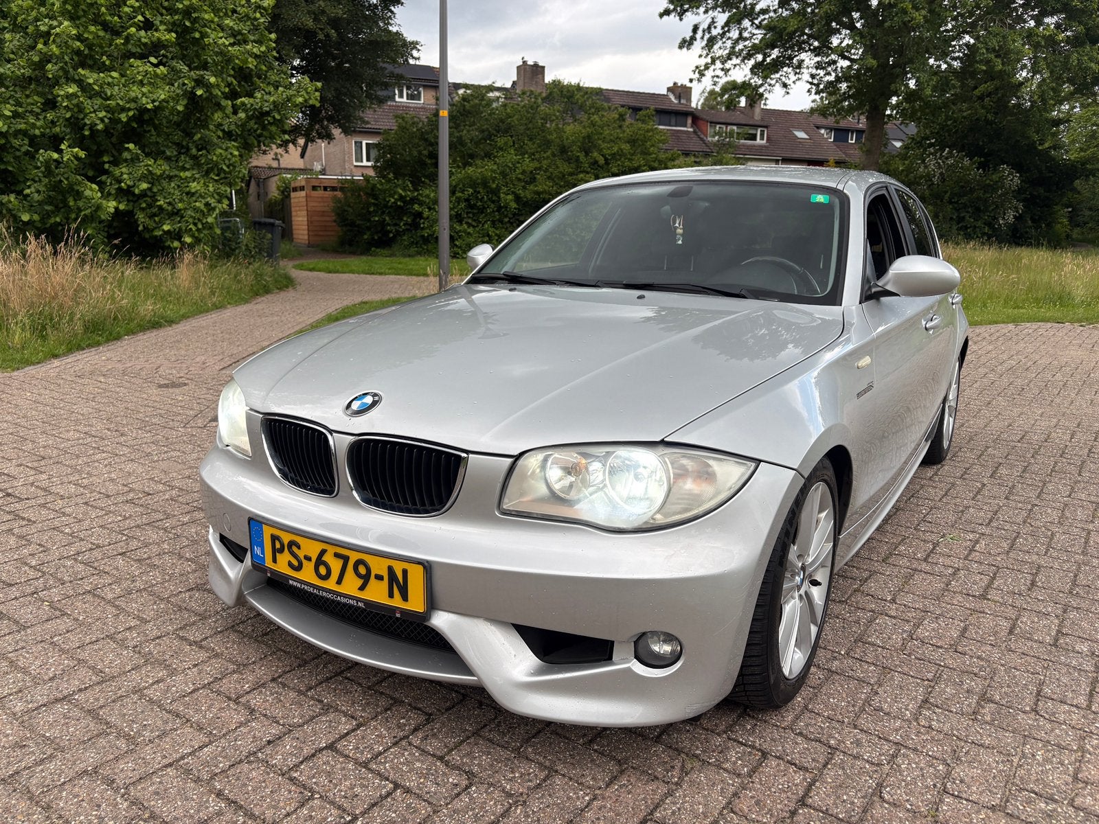 BMW 1-Serie 1.6 116I 2006 Grijs M PAKKET AIRCO NAP 6BAK!!, 1596 cc, 4 cilinders, 635 kg, 1200 kg