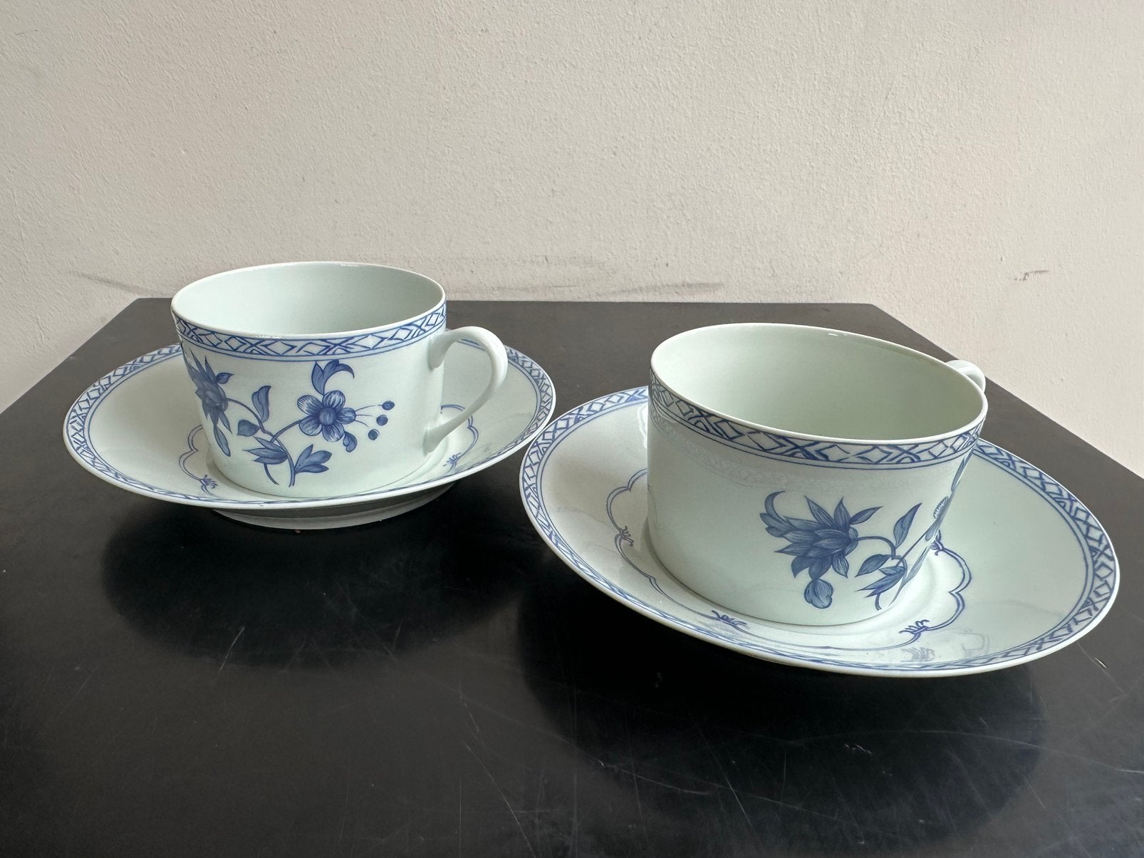 Limoge porselein Vieux Chine kop en schotels 1 koop, Ophalen of Verzenden, Gebruikt, Porselein, Kop en/of schotel