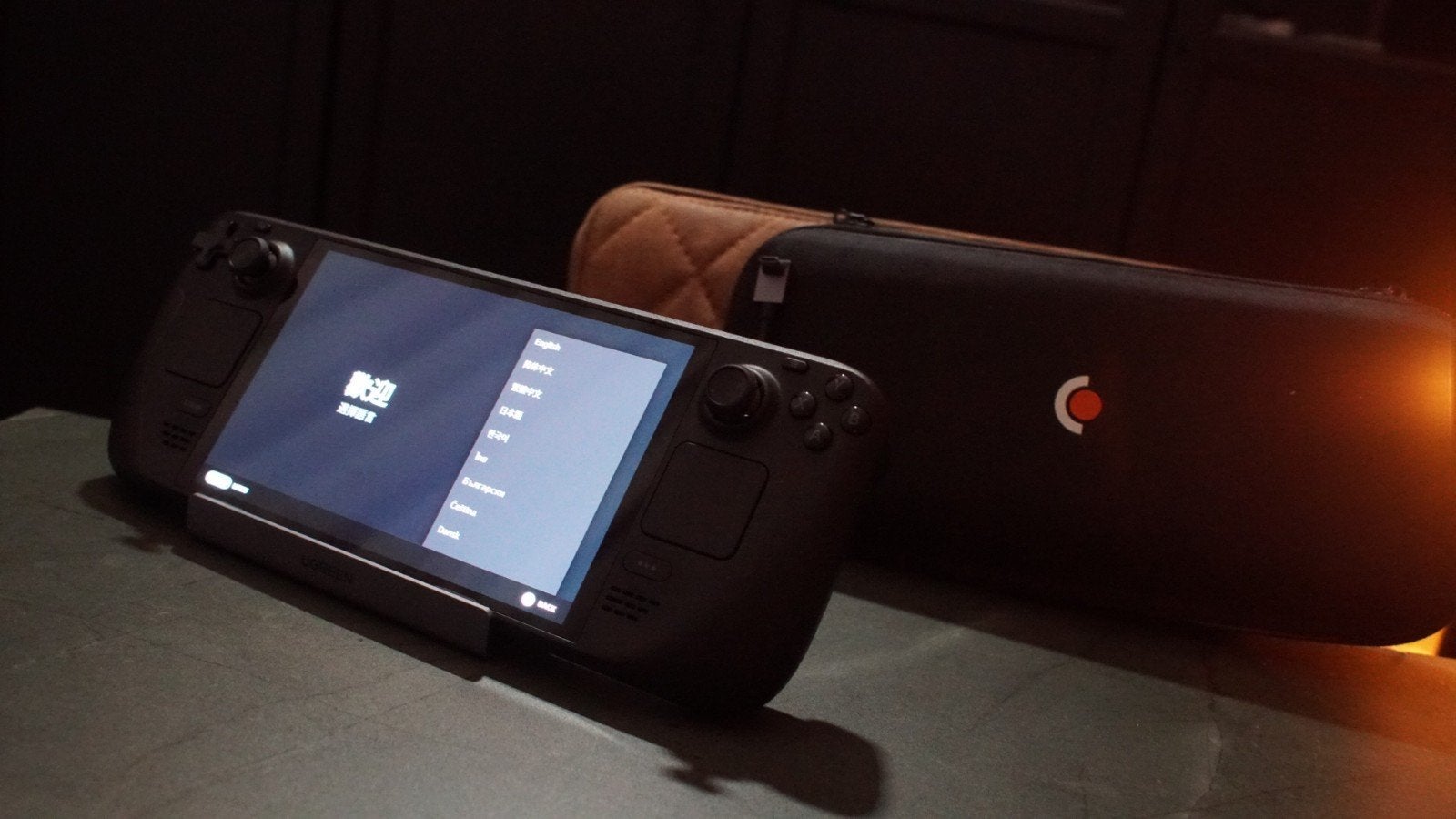 Steam Deck OLED 512GB met UGREEN dock - ZGAN
