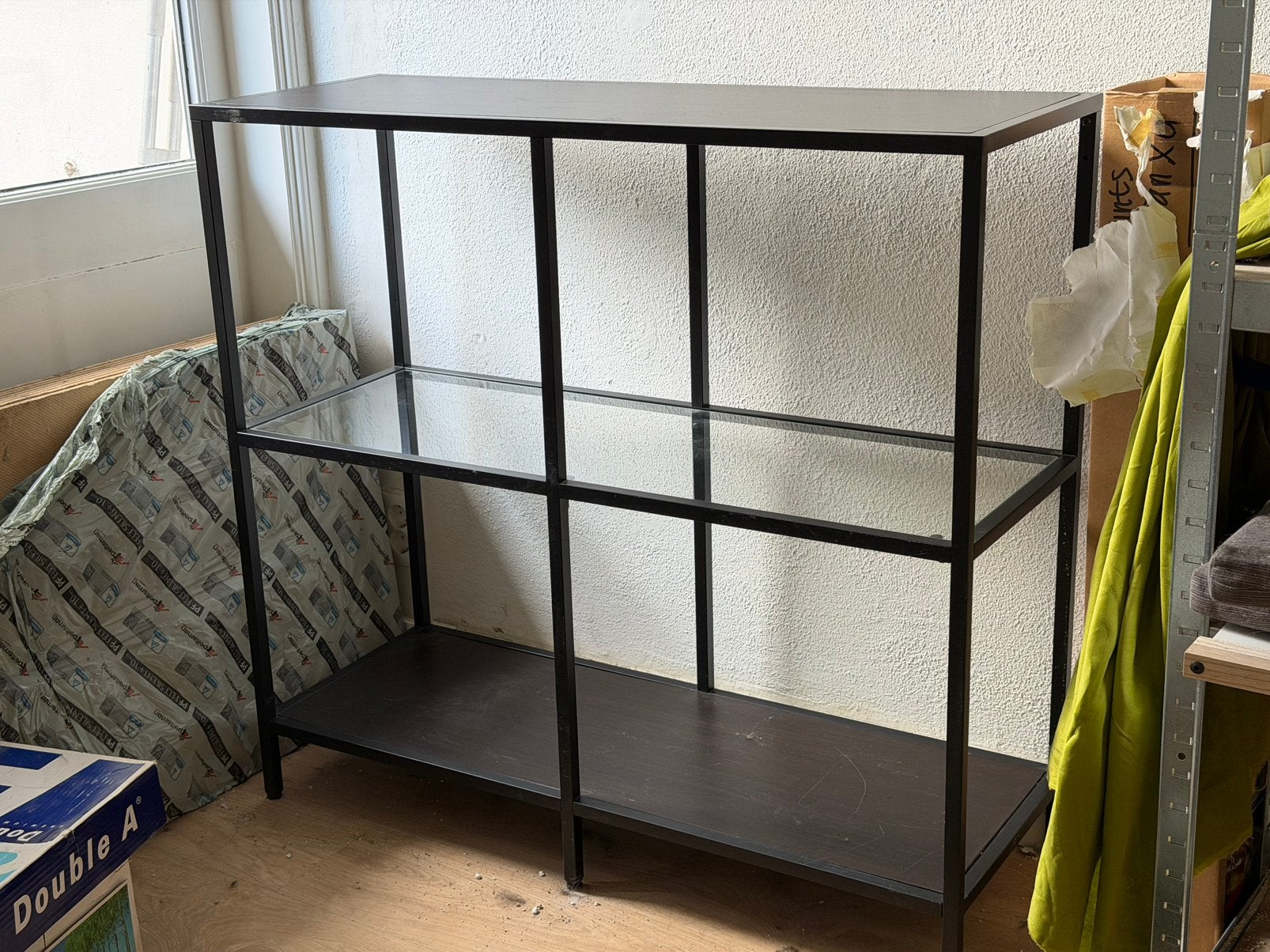 IKEA VITTSJÖ stellingkast hout en glas - 100x36x94cm, Ophalen