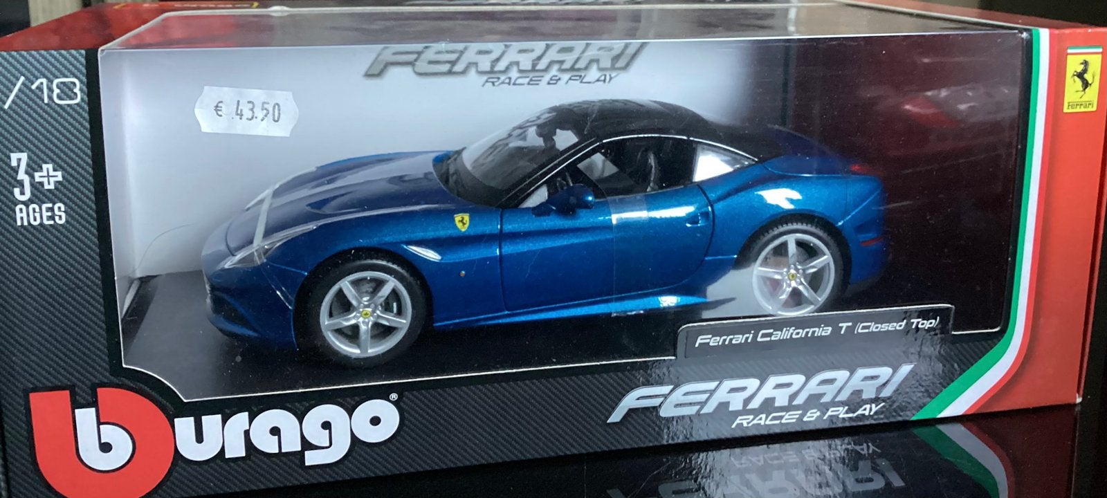 Ferrari California T (closed top), Hobby en Vrije tijd, Modelauto's | 1:18, Ophalen of Verzenden, Zo goed als nieuw, Auto, Bburago