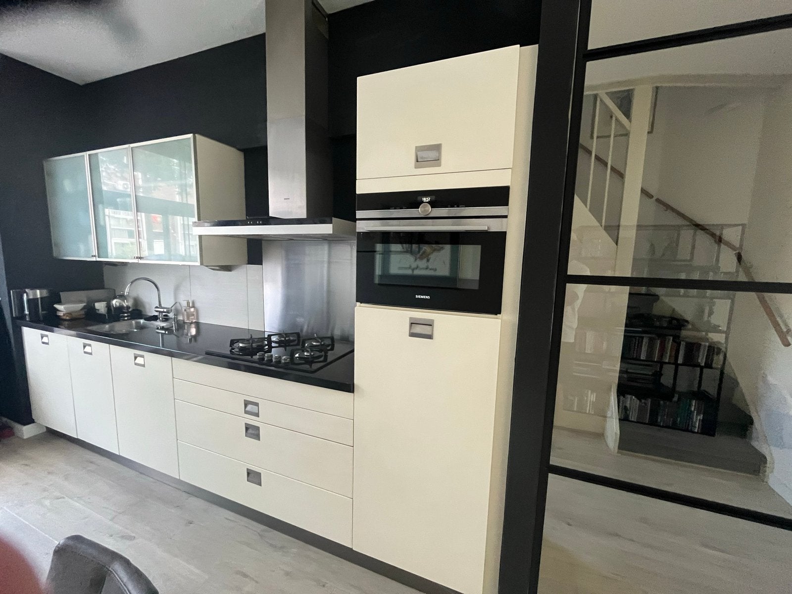Moderne keuken met Siemens oven en gaskookplaat, Ophalen, Gebruikt, Hete lucht, 60 cm of meer