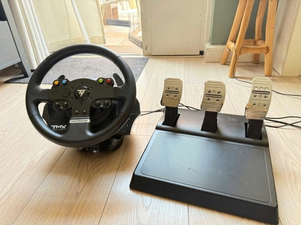 Thrustmaster TMX Pro met T3PA Pedalen, Ophalen of Verzenden, Gebruikt, Thustmaster