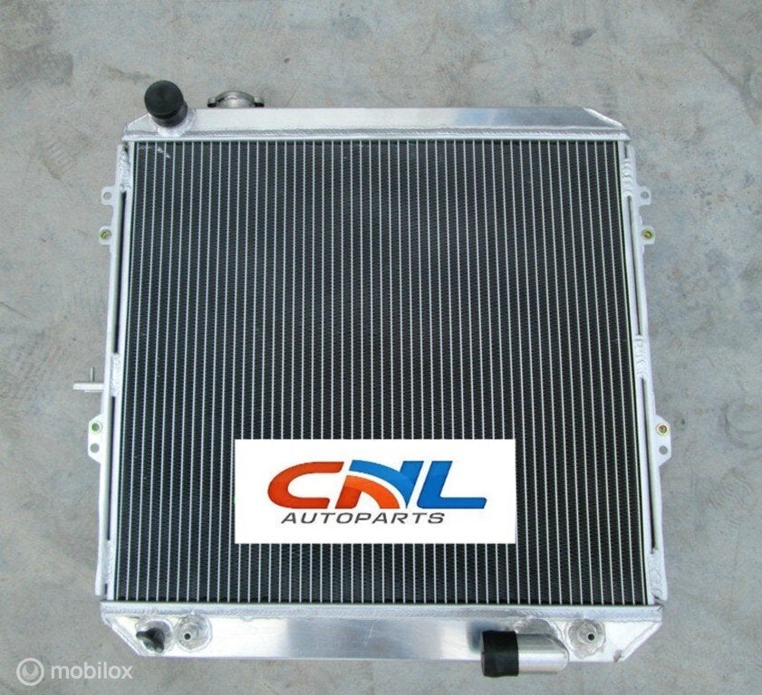 Radiateur toyota HILUX LN106 LN111 Diesel 88-98 AT/MT, Auto-onderdelen, Nieuw, Ophalen of Verzenden