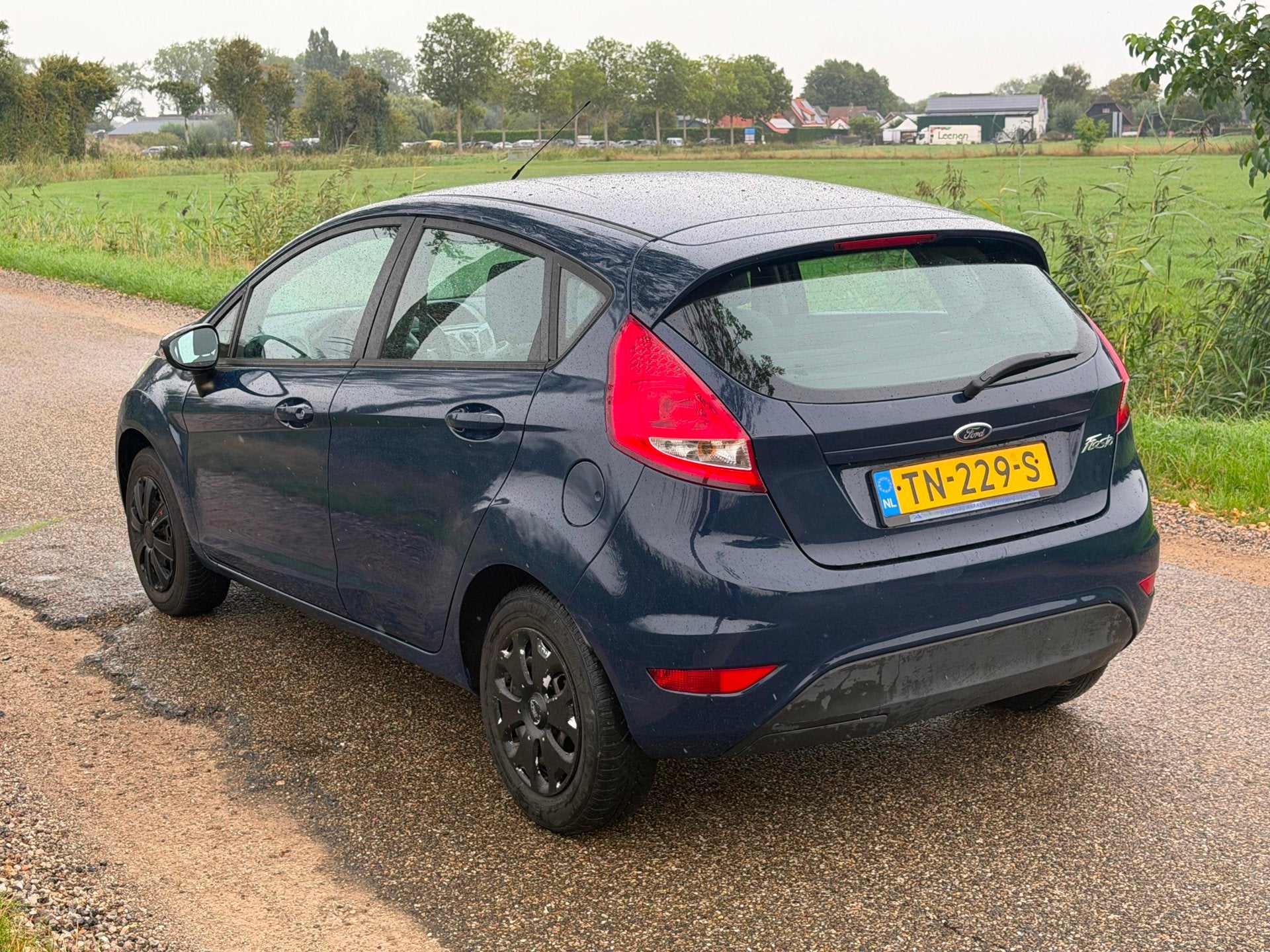 Ford Fiesta 1.25 Ghia 5 Drs APK 09-2026 Airco, Voorwielaandrijving, Euro 5, Stof, Bedrijf