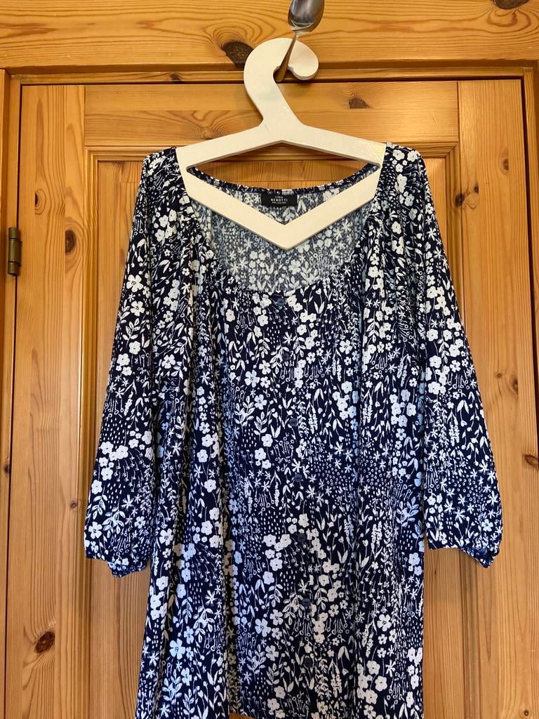 Top Gina Benotti 67/78 tekt mee XXL, Kleding | Dames, Ophalen of Verzenden, Zo goed als nieuw, Blauw, Blouse of Tuniek