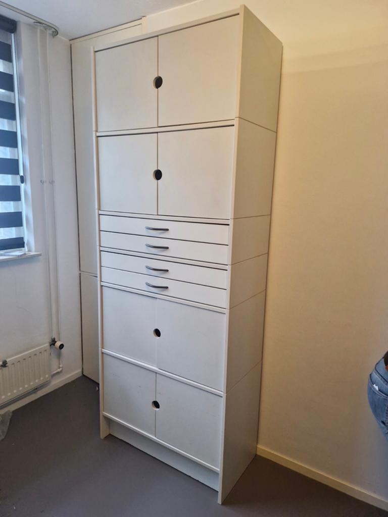 Praktische kast, Ophalen, Gebruikt